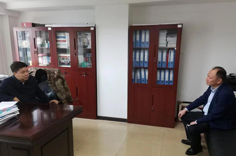 加快推進南區改造項目！周鴻拜訪岳陽樓區區委書記曾平原