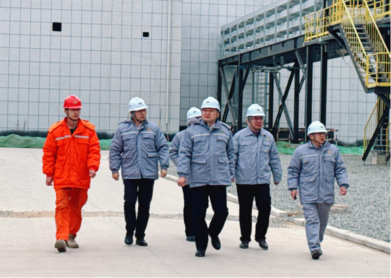 周鴻到西部公司榆林新材料項目調(diào)研指導(dǎo)工作