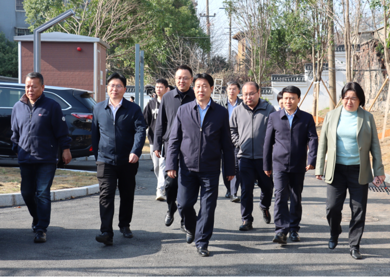 李摯到中國(guó)化學(xué)四化建承建的梅溪橋泵站項(xiàng)目調(diào)研