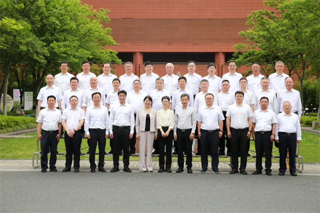 中國化學第一期正職干部領(lǐng)導能力提升培訓班結(jié)業(yè)